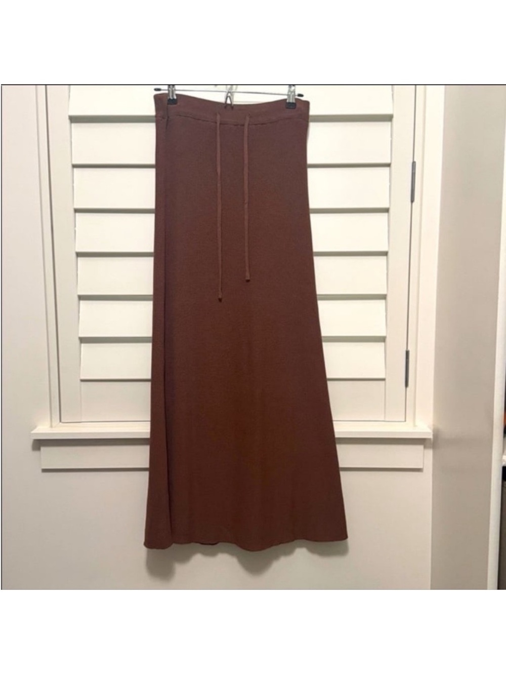 Miou Muse brown knitted maxi skirt size large - Picture 4 of 7